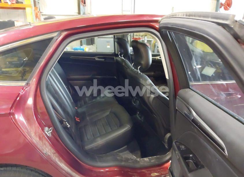 Photo 8 of 2013 Ford Fusion HYBRID SE (VIN 3FA6P0LU8DR359113)