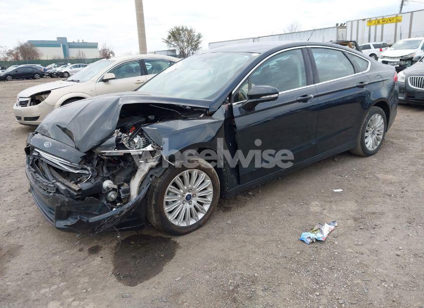 Photo 2 of 2014 Ford Fusion HYBRID SE (VIN 3FA6P0LU8ER107119)