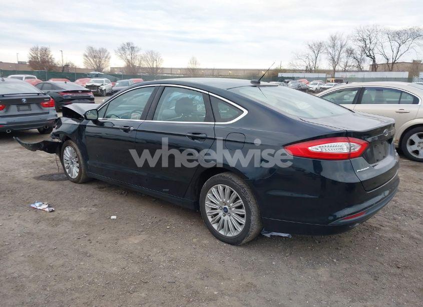 Photo 3 of 2014 Ford Fusion HYBRID SE (VIN 3FA6P0LU8ER107119)