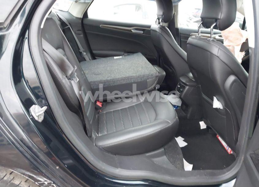 Photo 8 of 2014 Ford Fusion HYBRID SE (VIN 3FA6P0LU8ER107119)