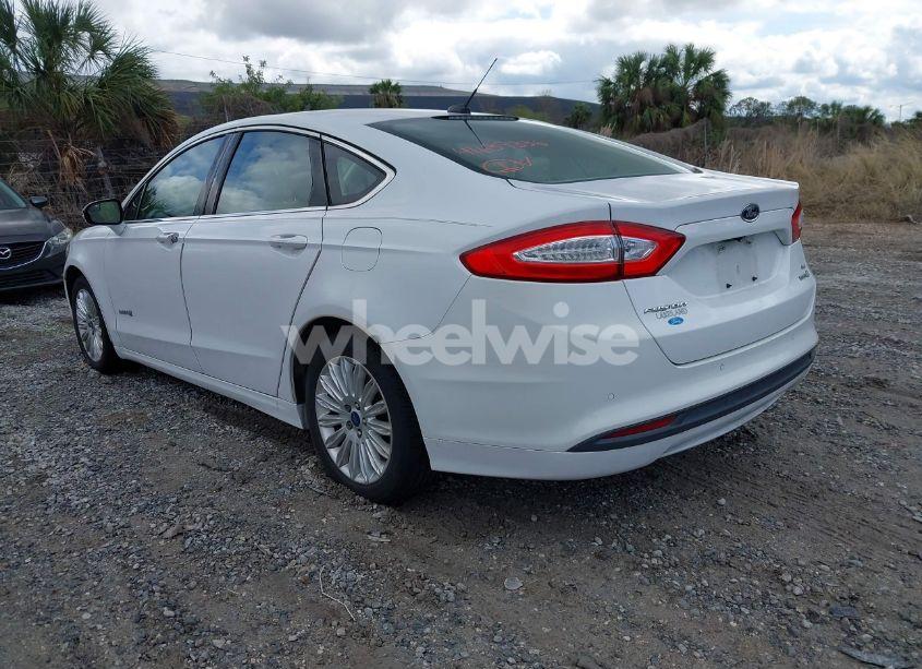 Photo 3 of 2014 Ford Fusion HYBRID SE (VIN 3FA6P0LU8ER167840)