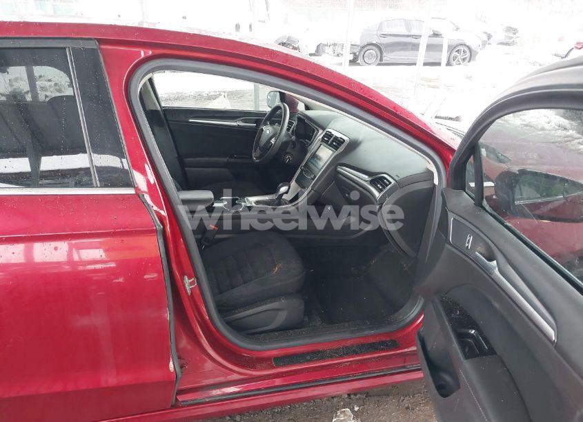 Photo 5 of 2014 Ford Fusion HYBRID SE (VIN 3FA6P0LU8ER197632)