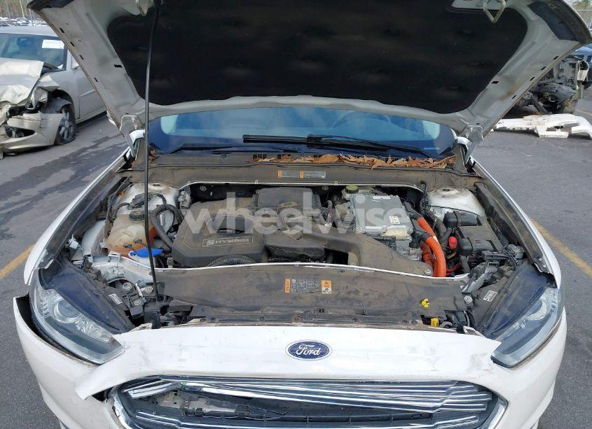 Photo 10 of 2014 Ford Fusion HYBRID SE (VIN 3FA6P0LU8ER224215)