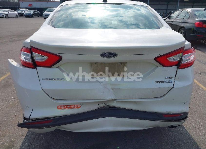 Photo 13 of 2014 Ford Fusion HYBRID SE (VIN 3FA6P0LU8ER224215)