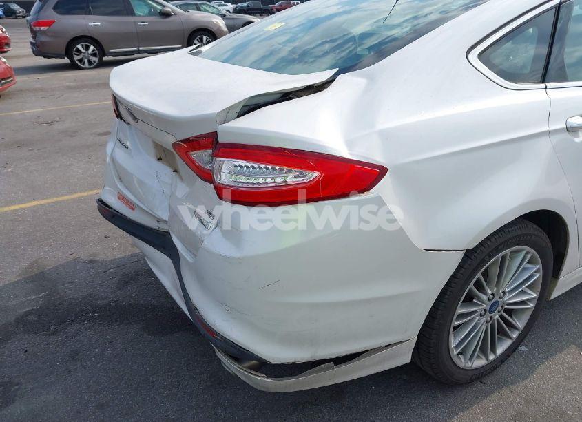 Photo 15 of 2014 Ford Fusion HYBRID SE (VIN 3FA6P0LU8ER224215)