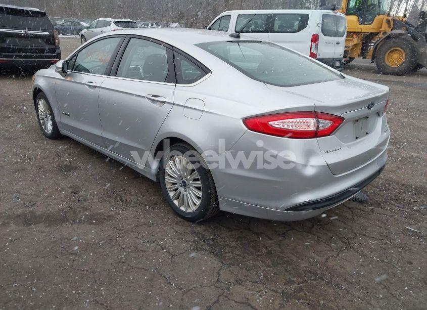 Photo 3 of 2014 Ford Fusion HYBRID SE (VIN 3FA6P0LU8ER310415)
