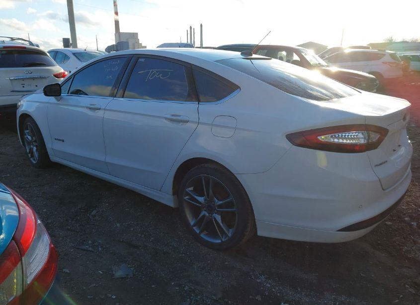 Photo 3 of 2014 Ford Fusion HYBRID SE (VIN 3FA6P0LU8ER319504)