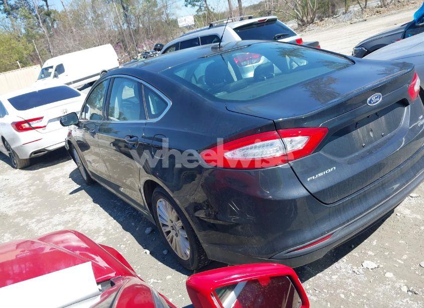 Photo 3 of 2015 Ford Fusion HYBRID SE (VIN 3FA6P0LU8FR148917)