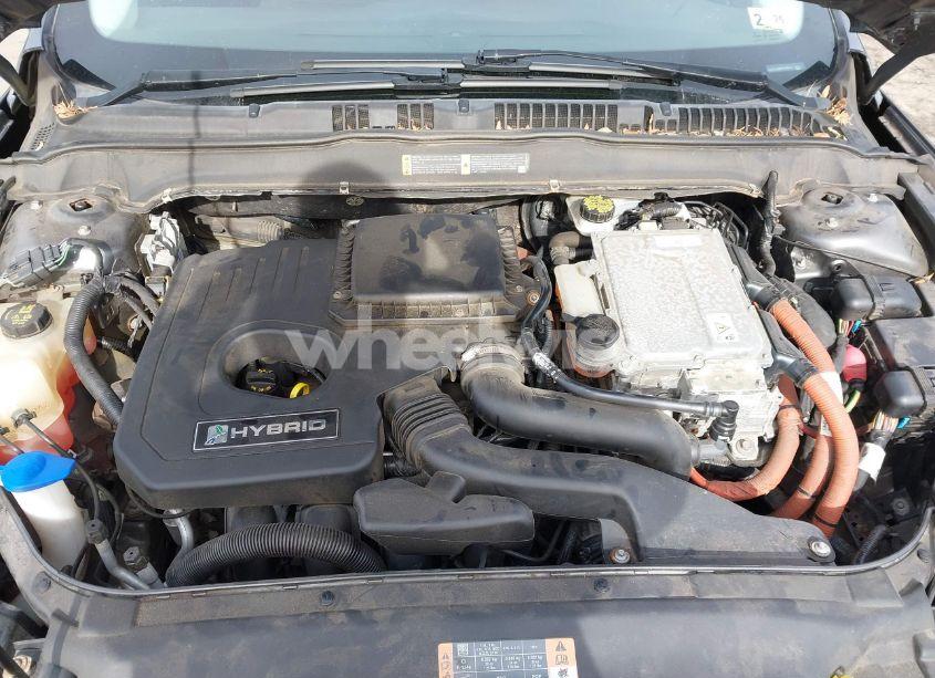 Photo 10 of 2015 Ford Fusion HYBRID SE (VIN 3FA6P0LU8FR149517)