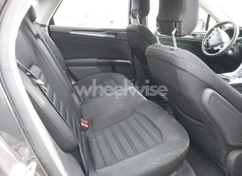 Photo 8 of 2015 Ford Fusion HYBRID SE (VIN 3FA6P0LU8FR149517)