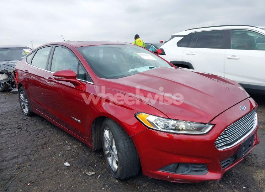 Photo 13 of 2015 Ford Fusion HYBRID SE (VIN 3FA6P0LU8FR157083)
