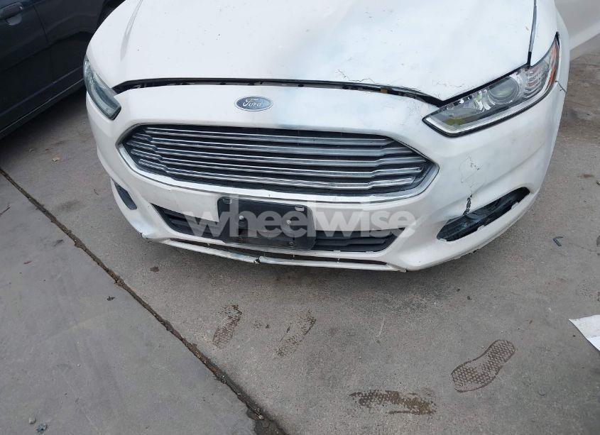 Photo 6 of 2015 Ford Fusion HYBRID SE (VIN 3FA6P0LU8FR199849)