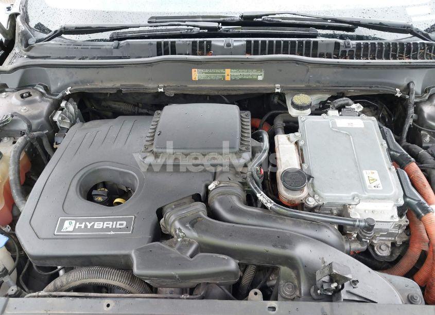 Photo 10 of 2015 Ford Fusion HYBRID SE (VIN 3FA6P0LU8FR306012)