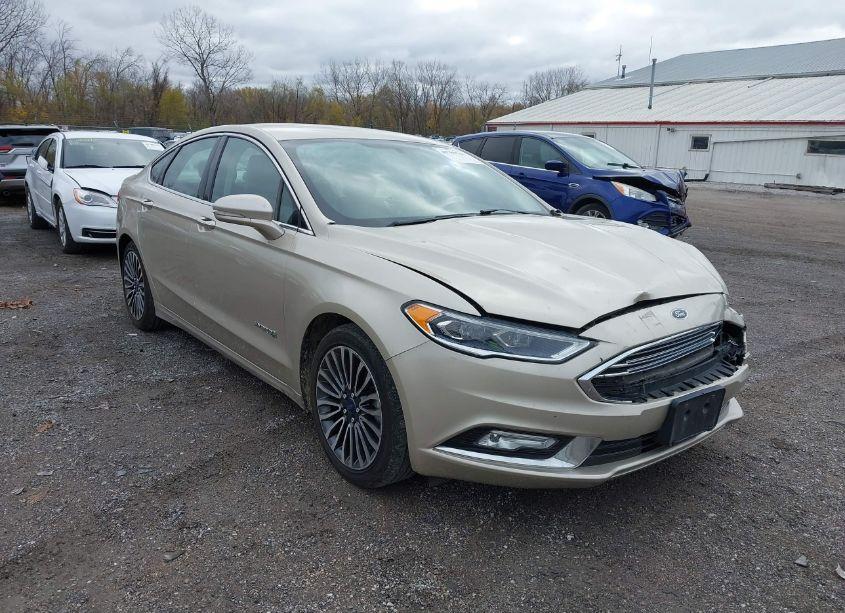 2017 Ford Fusion HYBRID SE (VIN 3FA6P0LU8HR144613) main photo