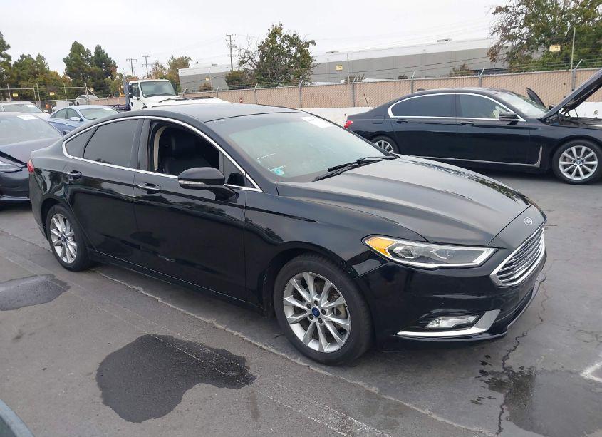2017 Ford Fusion HYBRID SE (VIN 3FA6P0LU8HR196937) main photo