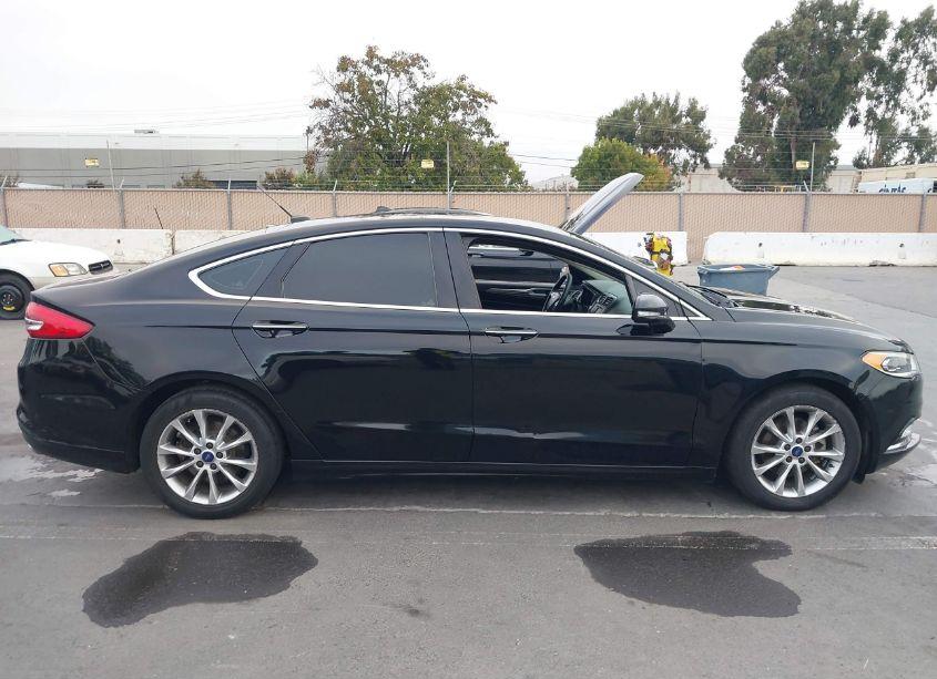 Photo 13 of 2017 Ford Fusion HYBRID SE (VIN 3FA6P0LU8HR196937)