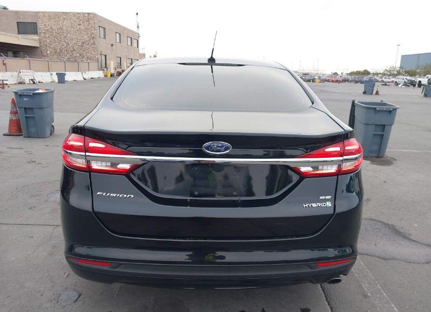 Photo 16 of 2017 Ford Fusion HYBRID SE (VIN 3FA6P0LU8HR196937)
