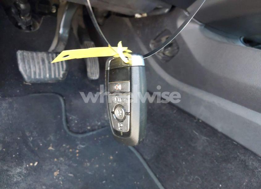 Photo 11 of 2017 Ford Fusion HYBRID SE (VIN 3FA6P0LU8HR216961)