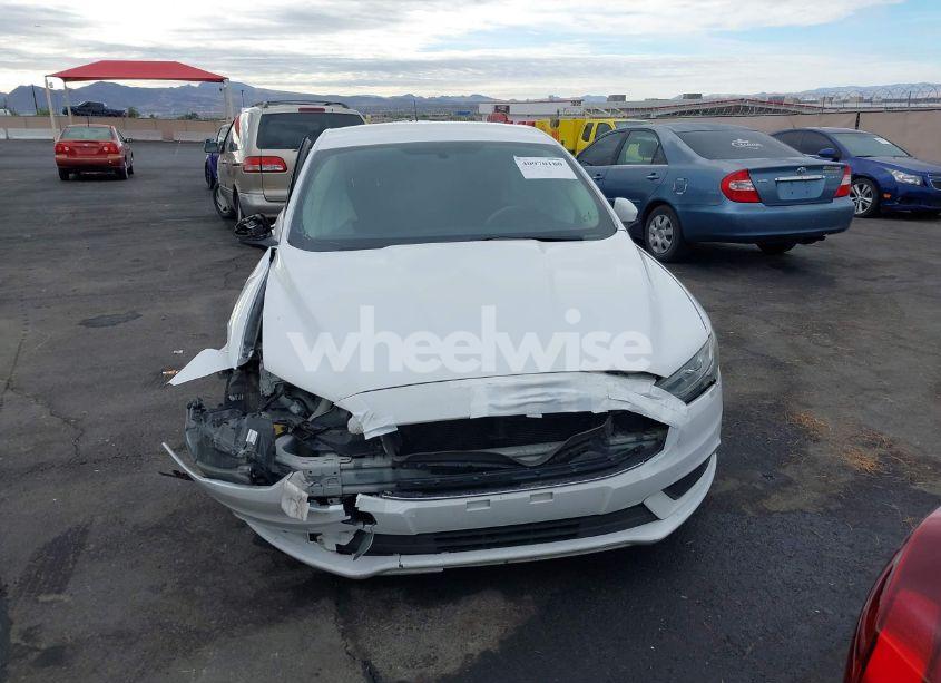 Photo 11 of 2017 Ford Fusion HYBRID SE (VIN 3FA6P0LU8HR385510)