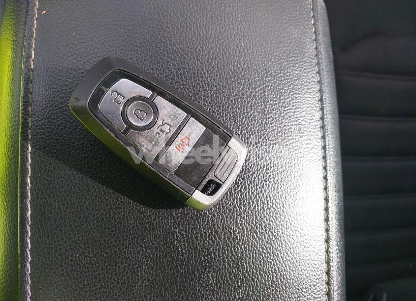 Photo 11 of 2018 Ford Fusion HYBRID SE (VIN 3FA6P0LU8JR157528)