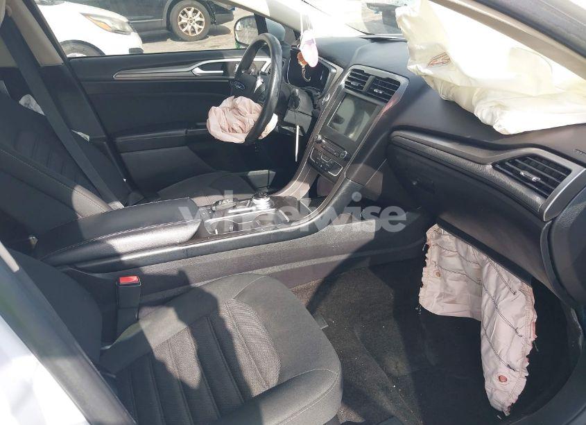 Photo 5 of 2018 Ford Fusion HYBRID SE (VIN 3FA6P0LU8JR157528)