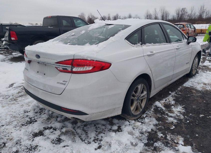 Photo 4 of 2018 Ford Fusion HYBRID SE (VIN 3FA6P0LU8JR206548)