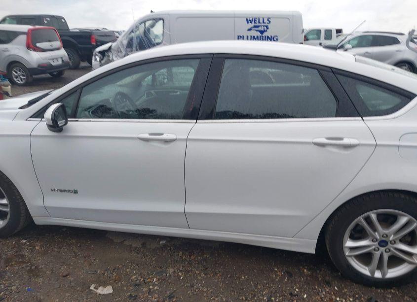Photo 14 of 2018 Ford Fusion HYBRID SE (VIN 3FA6P0LU8JR206551)
