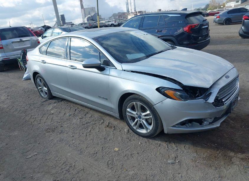 2018 Ford Fusion HYBRID SE (VIN 3FA6P0LU8JR219560) main photo