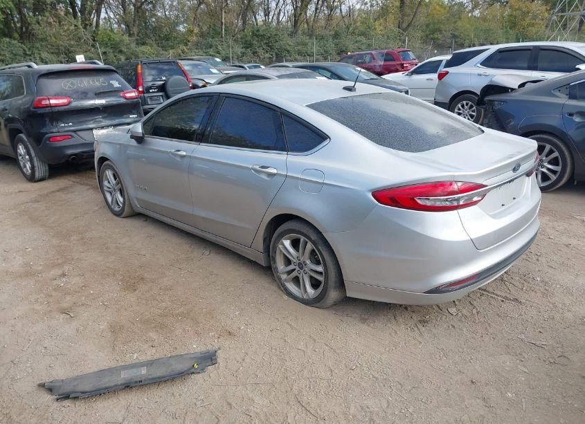 Photo 3 of 2018 Ford Fusion HYBRID SE (VIN 3FA6P0LU8JR219560)