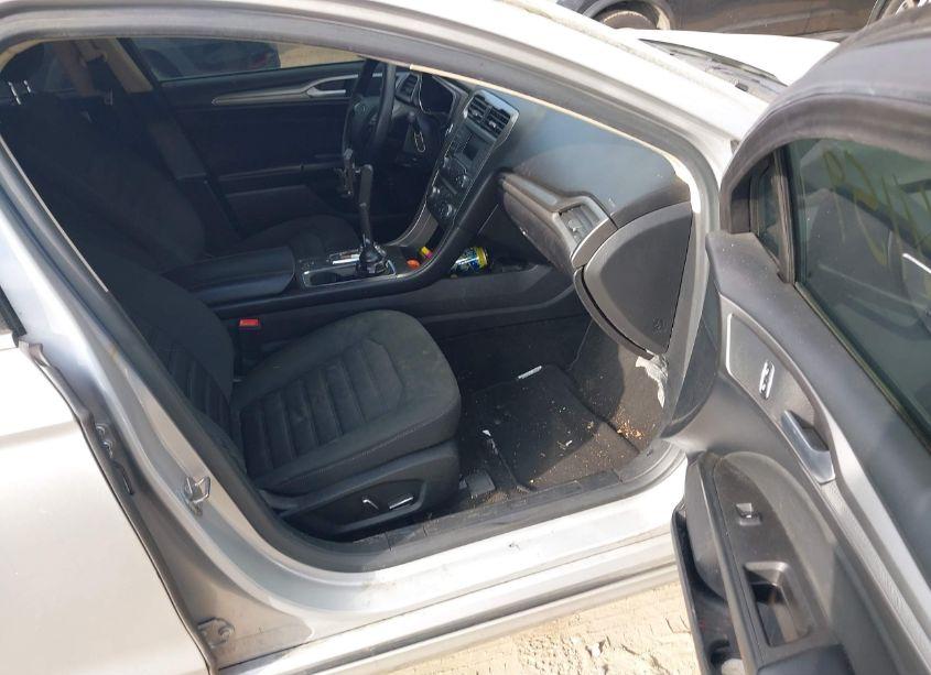 Photo 5 of 2018 Ford Fusion HYBRID SE (VIN 3FA6P0LU8JR219560)