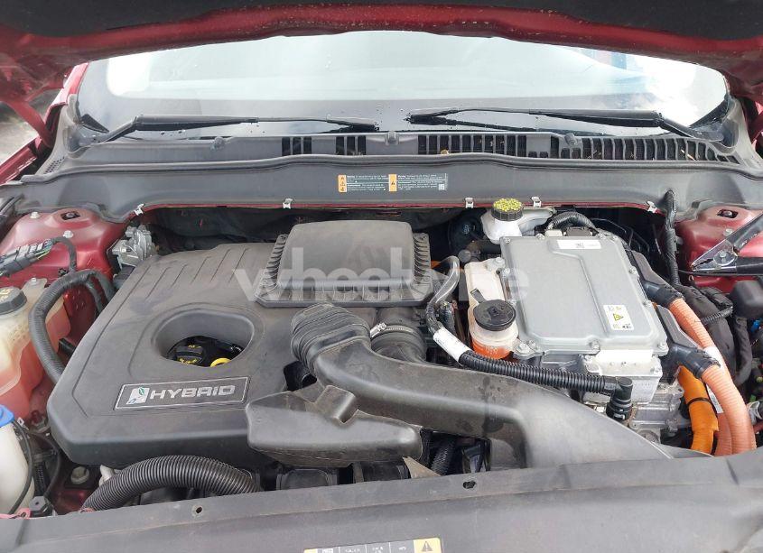 Photo 10 of 2018 Ford Fusion HYBRID SE (VIN 3FA6P0LU8JR227464)