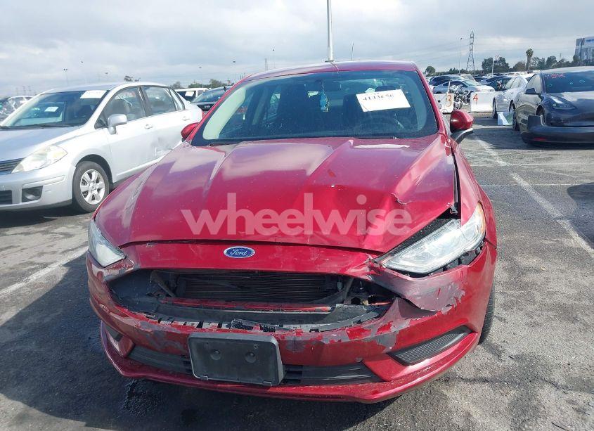 Photo 12 of 2018 Ford Fusion HYBRID SE (VIN 3FA6P0LU8JR227464)