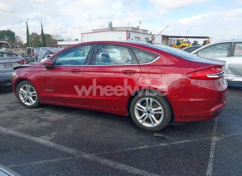 Photo 14 of 2018 Ford Fusion HYBRID SE (VIN 3FA6P0LU8JR227464)