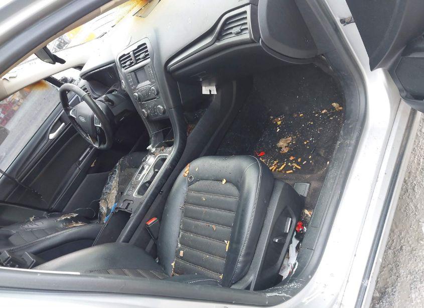 Photo 5 of 2018 Ford Fusion HYBRID SE (VIN 3FA6P0LU8JR234379)