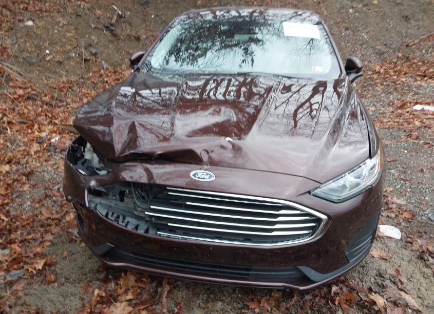 Photo 18 of 2019 Ford Fusion HYBRID SE (VIN 3FA6P0LU8KR211136)