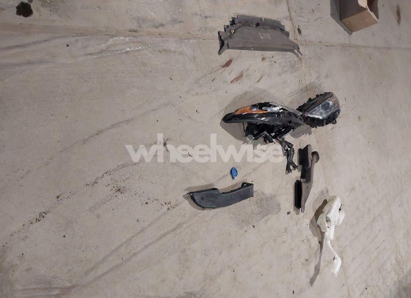 Photo 12 of 2019 Ford Fusion HYBRID SE (VIN 3FA6P0LU8KR266833)