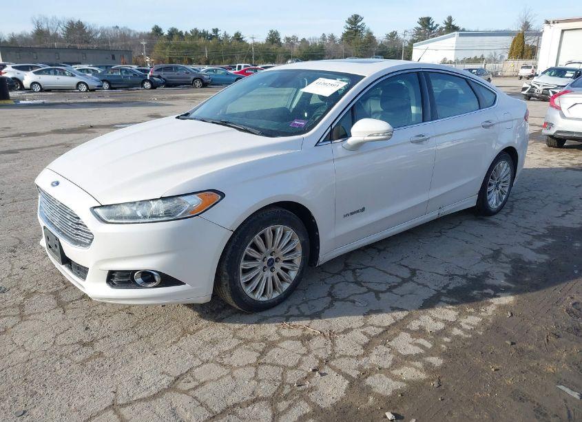 Photo 2 of 2013 Ford Fusion HYBRID SE (VIN 3FA6P0LU9DR180787)