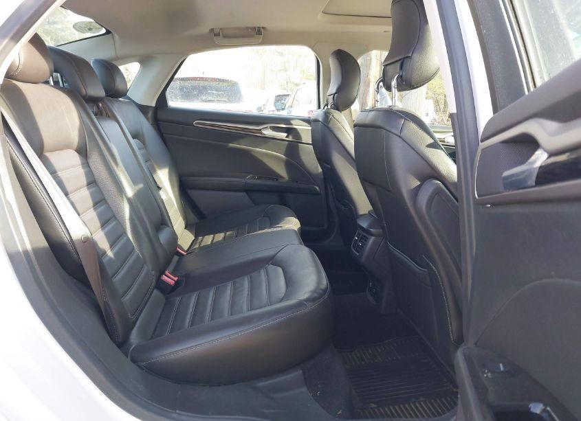 Photo 8 of 2013 Ford Fusion HYBRID SE (VIN 3FA6P0LU9DR180787)