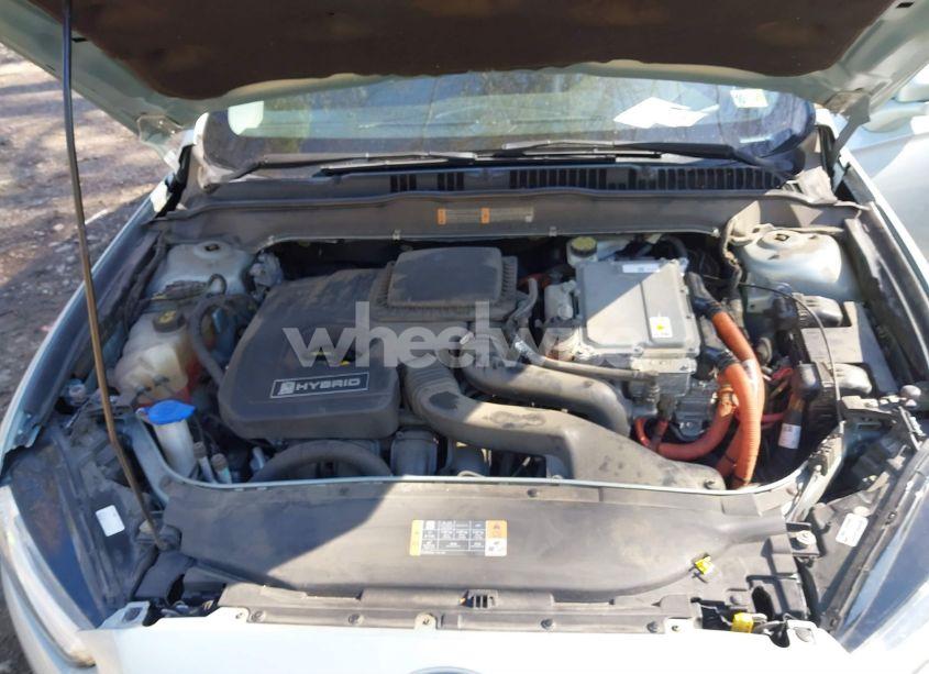 Photo 10 of 2013 Ford Fusion HYBRID SE (VIN 3FA6P0LU9DR189148)