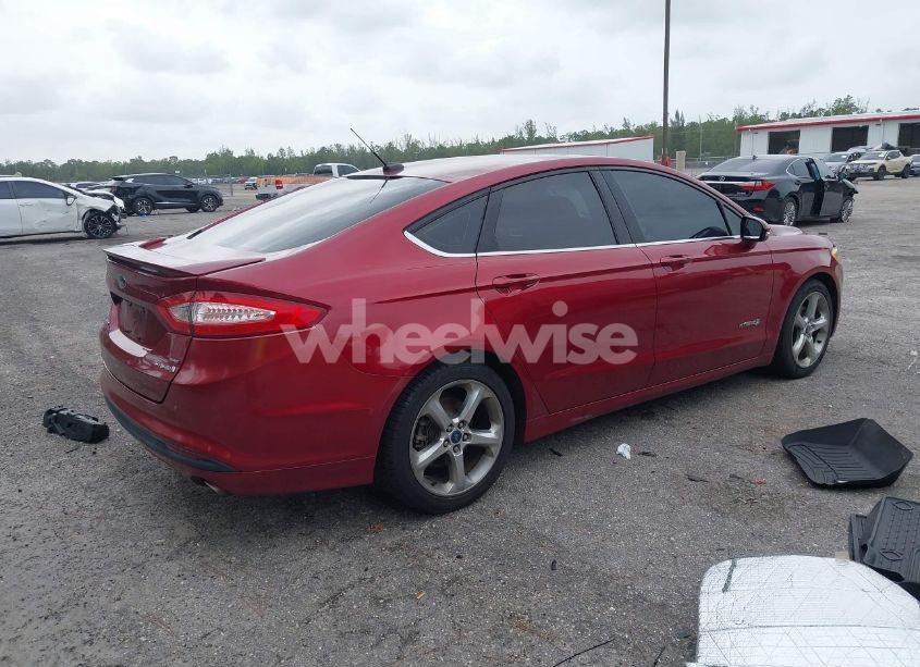 Photo 4 of 2013 Ford Fusion HYBRID SE (VIN 3FA6P0LU9DR240339)