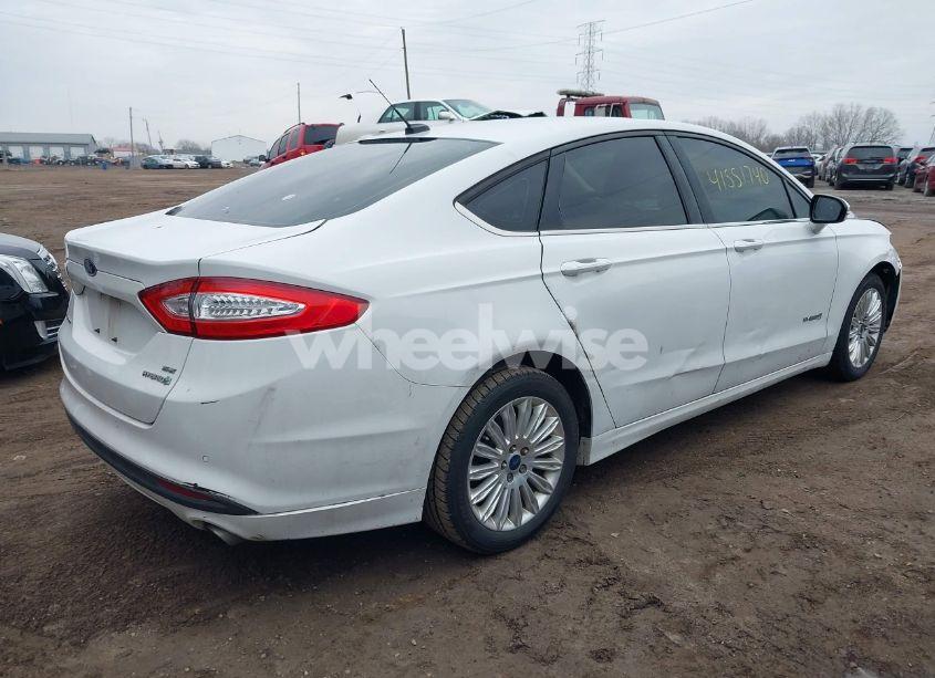 Photo 4 of 2013 Ford Fusion HYBRID SE (VIN 3FA6P0LU9DR312270)