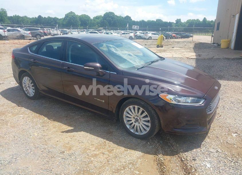 2013 Ford Fusion HYBRID SE (VIN 3FA6P0LU9DR355247) main photo