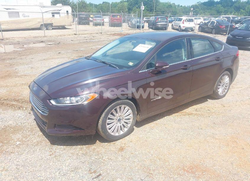 Photo 2 of 2013 Ford Fusion HYBRID SE (VIN 3FA6P0LU9DR355247)