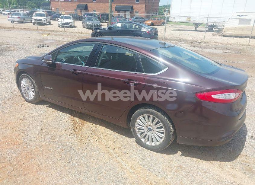 Photo 3 of 2013 Ford Fusion HYBRID SE (VIN 3FA6P0LU9DR355247)