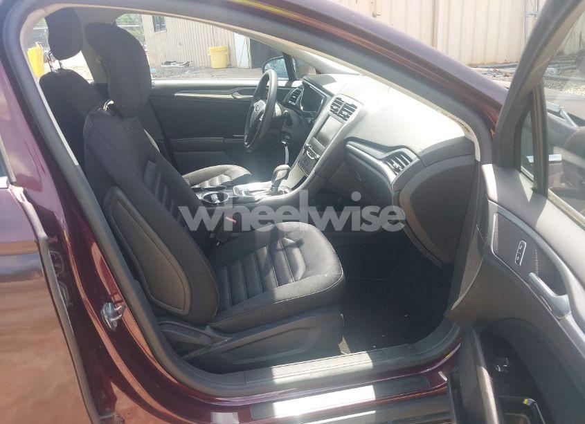 Photo 5 of 2013 Ford Fusion HYBRID SE (VIN 3FA6P0LU9DR355247)