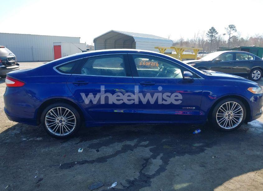 Photo 13 of 2013 Ford Fusion HYBRID SE (VIN 3FA6P0LU9DR382982)
