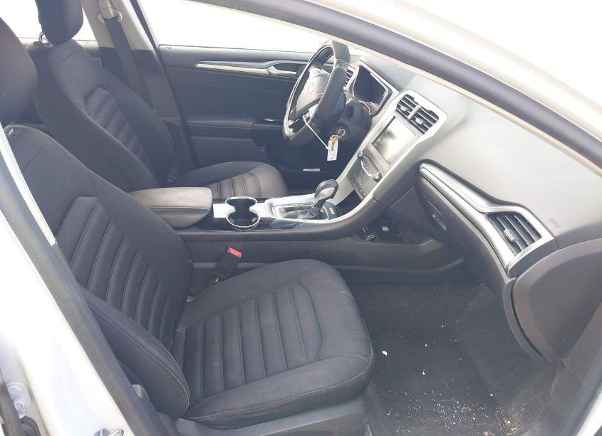 Photo 5 of 2015 Ford Fusion HYBRID SE (VIN 3FA6P0LU9FR128370)