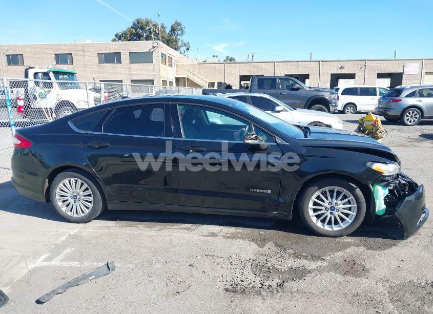 Photo 14 of 2015 Ford Fusion HYBRID SE (VIN 3FA6P0LU9FR294551)