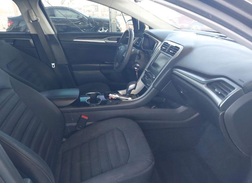 Photo 5 of 2016 Ford Fusion HYBRID SE (VIN 3FA6P0LU9GR202517)