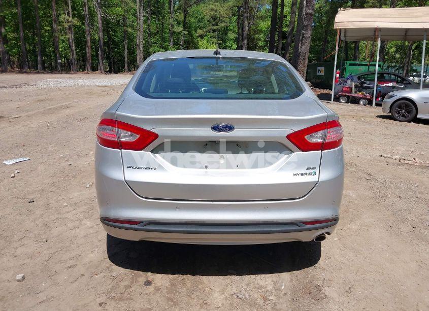 Photo 15 of 2016 Ford Fusion HYBRID SE (VIN 3FA6P0LU9GR405598)